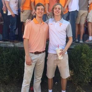 Meet your Posher, Logan